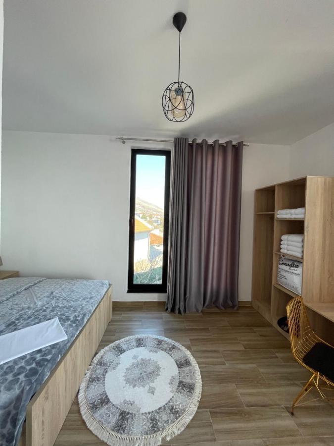 Four Generation Hotel Široka Extérieur photo