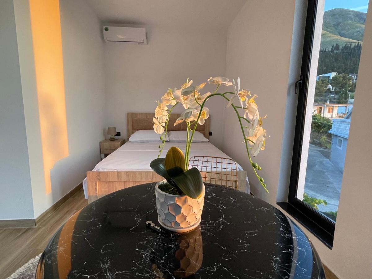 Four Generation Hotel Široka Extérieur photo