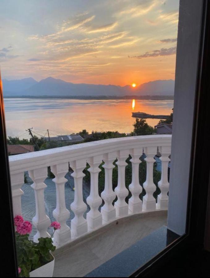 Four Generation Hotel Široka Extérieur photo