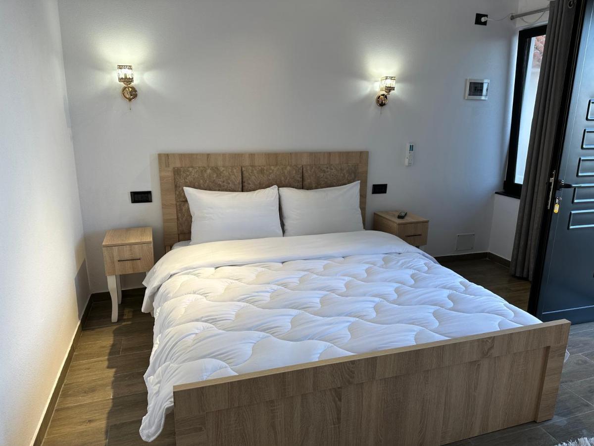 Four Generation Hotel Široka Extérieur photo